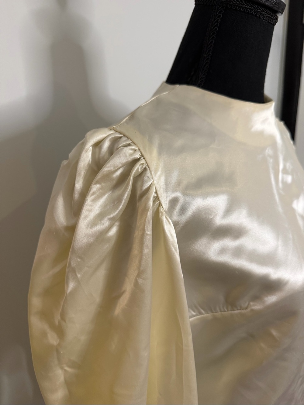 VTG Vintage 60s/70s Satin Pierrot Clown Halloween Costume Set - Adult Size Small - Picture 5 of 11